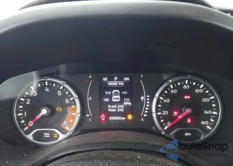 2019 Jeep Renegade Latitude 4X4 из США, поврежденный, VIN ZACNJBBB6KPK40824